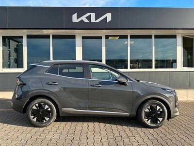 Grau Neu 2025 Kia Sportage Vision SUV | 33.690 € (Teuer)