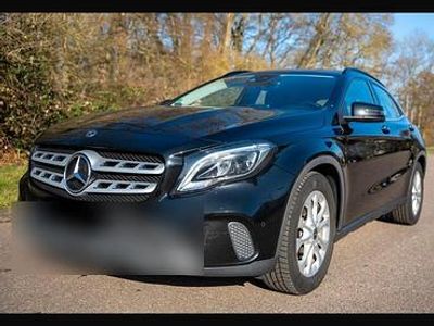 Gebraucht Mercedes GLA200 Edition 136 PS (100 kW) 2019 Schwarz SUV