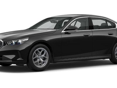 Schwarz Gebraucht 2025 BMW 520 Comfort Edition Limousine | 49.728 € (Guter Preis)