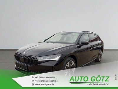 Neu Skoda Superb SportLine 204 PS (150 kW) 2025 Onyxschwarz metallic Kombi