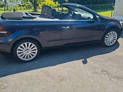 Gebraucht VW Golf VIII 105 PS (77 kW) 2026 Violet Cabrio