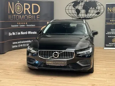 Gebraucht Volvo V60 Inscription 341 PS (250 kW) 2021 Black solid stone (metallic) Kombi