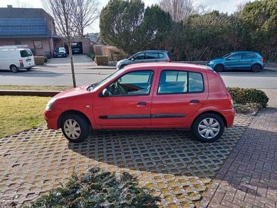 Gebraucht Renault Clio II Campus 58 PS (42 kW) 2009 Rot Limousine