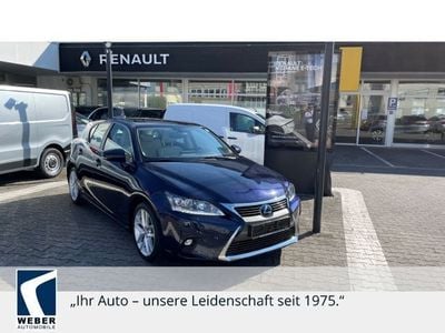 Gebraucht Lexus CT200h 99 PS (72 kW) 2017 Blau Limousine