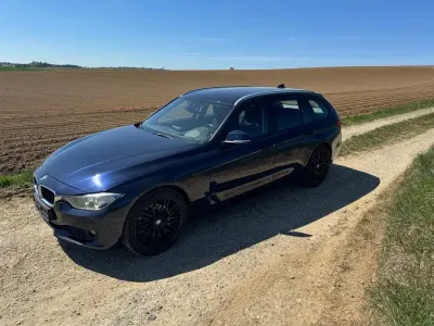Gebraucht BMW 320 184 PS (135 kW) 2012 Blau Kombi