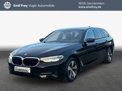 Gebraucht BMW 520 Sport Line 184 PS (135 kW) 2022 Schwarz Kombi