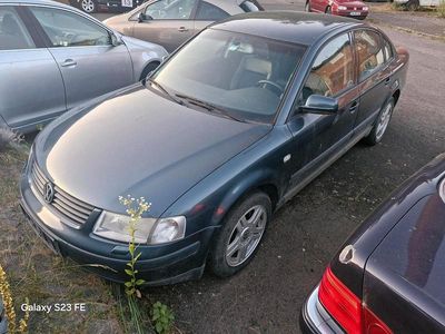 VW Passat