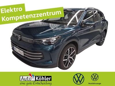 Nightshade blue Gebraucht 2025 VW Tiguan Elegance SUV | 47.620 € (Fairer Preis)