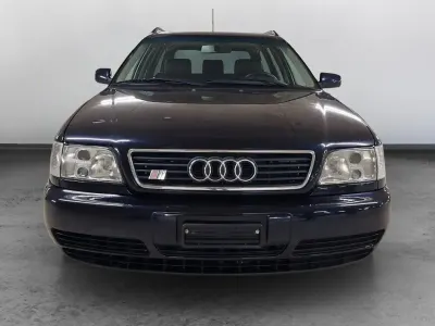 Occasion Audi S6 Black Edition 290 ch (213 kW) 1996 Bleue Break