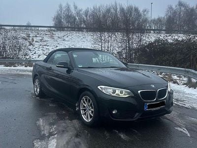 Gebraucht BMW 218 Advantage 136 PS (100 kW) 2016 Schwarz Cabrio