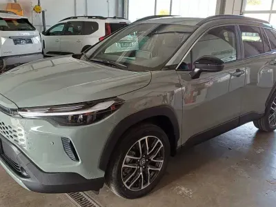 Nouă Toyota Corolla Cross Style 140 CP (102 kW) 2026 Gri SUV