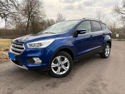Gebraucht Ford Kuga Cool & Connect 150 PS (110 kW) 2017 Blau SUV
