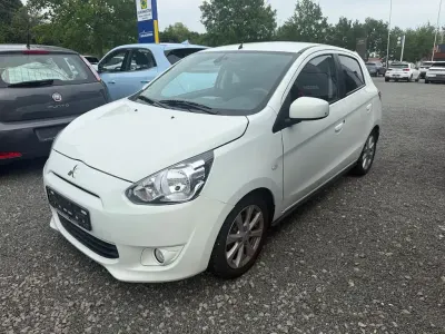 Gebraucht Mitsubishi Space Star 80 PS (58 kW) 2014 Weiß Van / Kleinbus