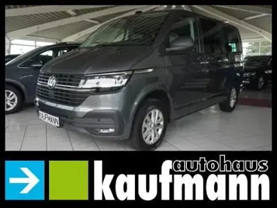 Używany VW Caravelle S 150 KM (110 kW) 2023 Szary Van