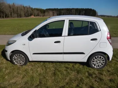 Gebraucht Hyundai i10 Classic 67 PS (49 kW) 2009 Weiß Kleinwagen