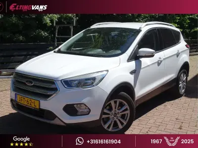Gebraucht Ford Kuga ST-Line 120 PS (88 kW) 2018 Weiß SUV