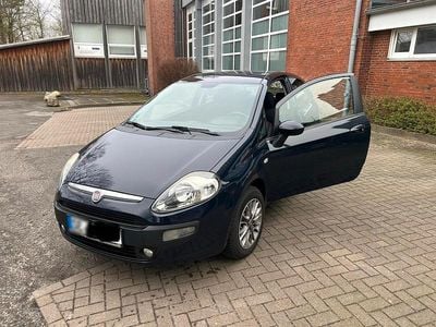 Gebraucht Fiat Punto 69 PS (50 kW) 2011 Blau Kleinwagen