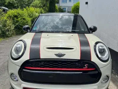 Gebraucht Mini Cooper S 192 PS (141 kW) 2015 Weiß Kleinwagen