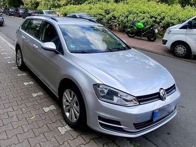 Silber Gebraucht 2014 VW Golf VII Kombi | 7.200 € (Fairer Preis)