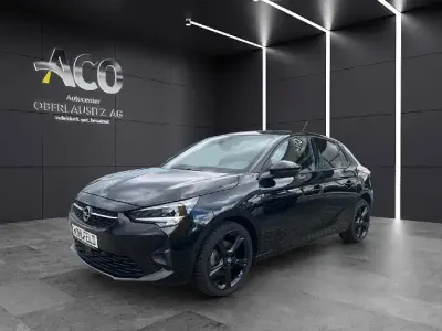 Używany Opel Corsa GS Line 101 KM (74 kW) 2022 Czarny Hatchback