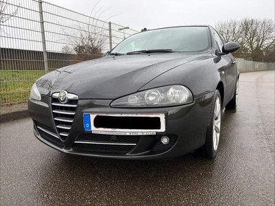 Gebraucht Alfa Romeo 147 Ti 120 PS (88 kW) 2006 Schwarz Kleinwagen