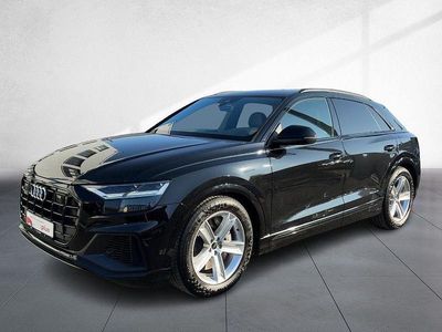 Gebraucht Audi Q8 Ambiente 381 PS (280 kW) 2022 Mythosschwarz metallic SUV