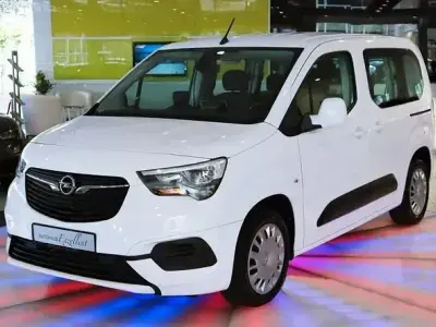 Usata Opel Combo Life Elegance 102 CV (75 kW) 2019 Grigio Monovolume