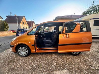 Gebraucht Peugeot 107 75 PS (55 kW) 2006 Orange Kleinwagen