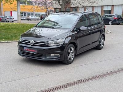 Gebraucht VW Touran 110 PS (80 kW) 2016 Schwarz Van / Kleinbus