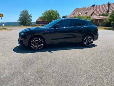 Gebraucht Maserati Levante 580 PS (426 kW) 2021 Schwarz SUV
