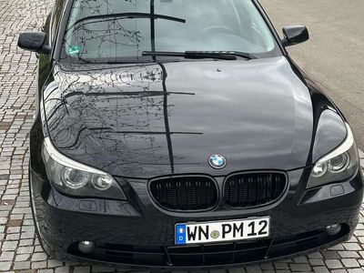 gebraucht BMW 525 e61 i Automatik Touring 2007 schwarz Pano