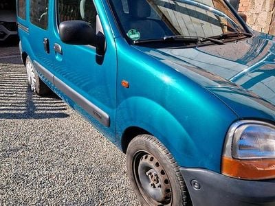 Gebraucht Renault Kangoo 75 PS (55 kW) 2001 Grün Van / Kleinbus