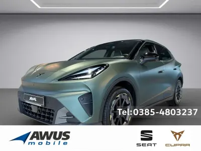 Neu Cupra Raval VZ 166 kW (226 PS) 2026 Grün Limousine