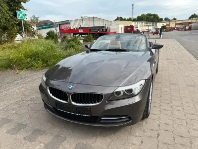 Gebraucht BMW Z4 258 PS (189 kW) 2011 Braun Cabrio