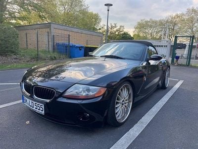 Second-hand BMW Z4 Performance 231 CP (169 kW) 2003 Negru Cabrio