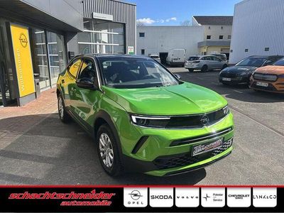 Gebraucht Opel Mokka Enjoy 131 PS (96 kW) 2024 Ikone grün metallic SUV