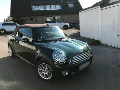 Gebraucht Mini Cooper Cabriolet 122 PS (89 kW) 2010 Grün Cabrio
