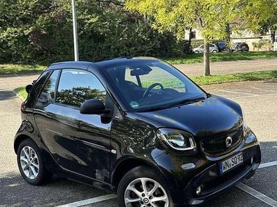 Gebraucht Smart ForTwo Cabrio Passion 90 PS (66 kW) 2018 Schwarz Cabrio