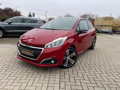 Gebraucht Peugeot 208 Allure GT-Line 110 PS (80 kW) 2016 Rot Kleinwagen