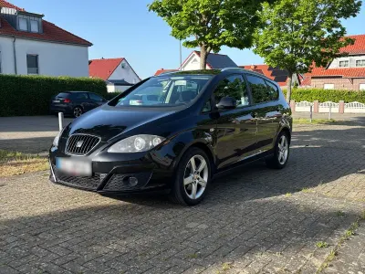 Gebraucht Seat Altea XL 140 PS (102 kW) 2013 Schwarz Van / Kleinbus