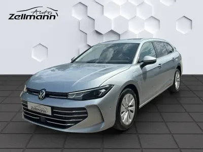 Gebraucht VW Passat IQ Drive 177 PS (130 kW) 2025 Silber Kombi