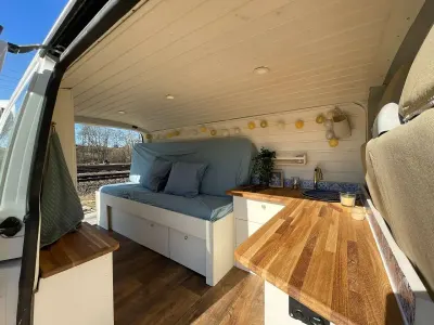 Gebraucht VW T5 102 PS (75 kW) 2012 Weiß Van