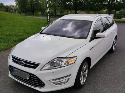 Gebraucht Ford Mondeo 239 PS (175 kW) 2013 Weiß Kombi