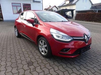 Feuerrot Gebraucht 2018 Renault Clio IV Intens Kleinwagen | 8.490 € (Fairer Preis)