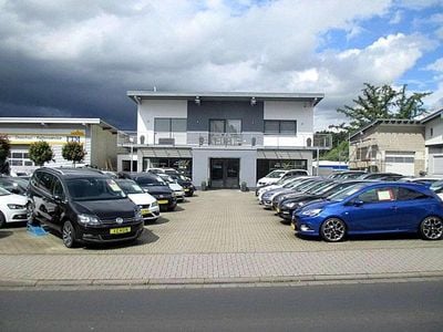 Gebraucht Audi A4 Advanced Plus 190 PS (139 kW) 2020 Brillantschwarz Kombi