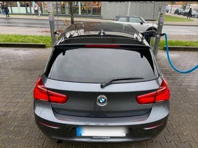 gebraucht BMW 118 118 i - grau guter Zustand Allwetterreifen (neu)
