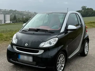 Gebraucht Smart ForTwo Coupé 71 PS (52 kW) 2011 Schwarz Coupé