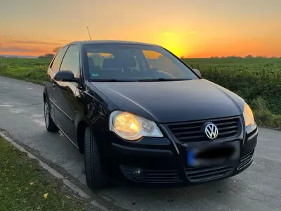 Käytetty VW Polo Edition 69 HP (50 kW) 2007 Musta Sedan