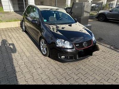 VW Golf V