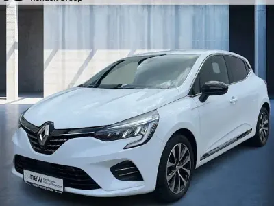 Gebraucht Renault Clio V Techno 91 PS (66 kW) 2023 Arktisweiß Limousine